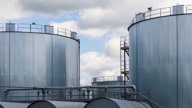bitumen tank 7